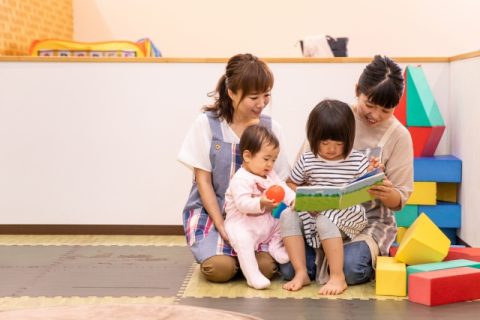 子連れ引越し　気晴らし　児童館　子育てサークル　コミュニティ構築