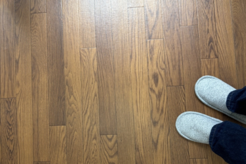 冬　内見　防寒対策　スリッパ