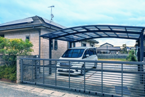 外構　カーポート　庭