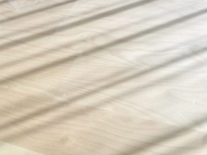 強い日差し　日当たりが良い　アパート　床　日焼け　デメリット